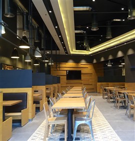 Zaatar W Zeit Franchise